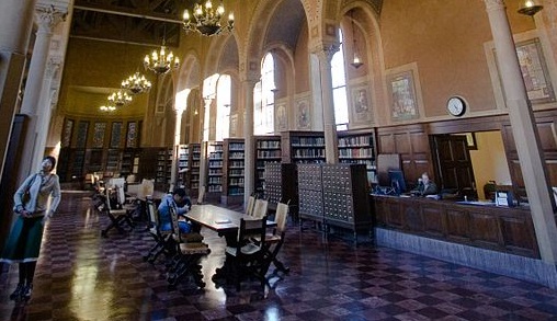 Hogwarts' library